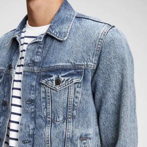GAP💙Men's Denim Jacket With Washwell